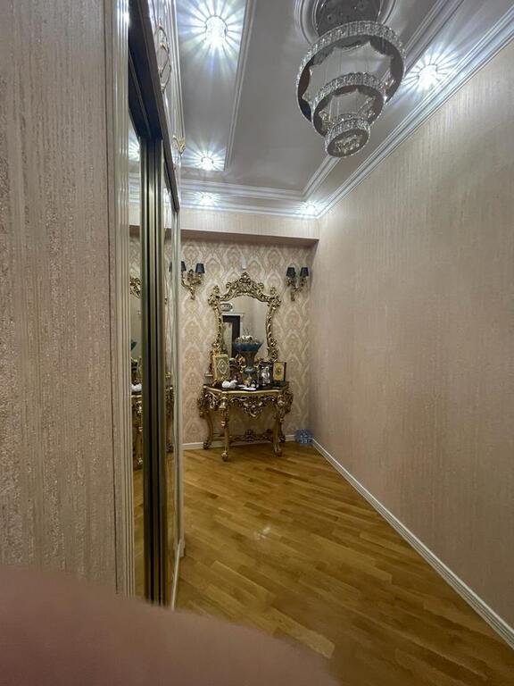 Satılır 3 otaqlı yeni tikili, 133 m², Memar Əcəmi m.-22