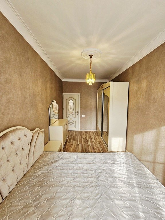 Kirayə verilir 2 otaqlı köhnə tikili, 50 m², Memar Əcəmi m.-8