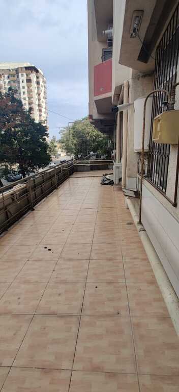 Satılır 3 otaqlı yeni tikili, 105 m², Azadlıq Prospekti m.-21