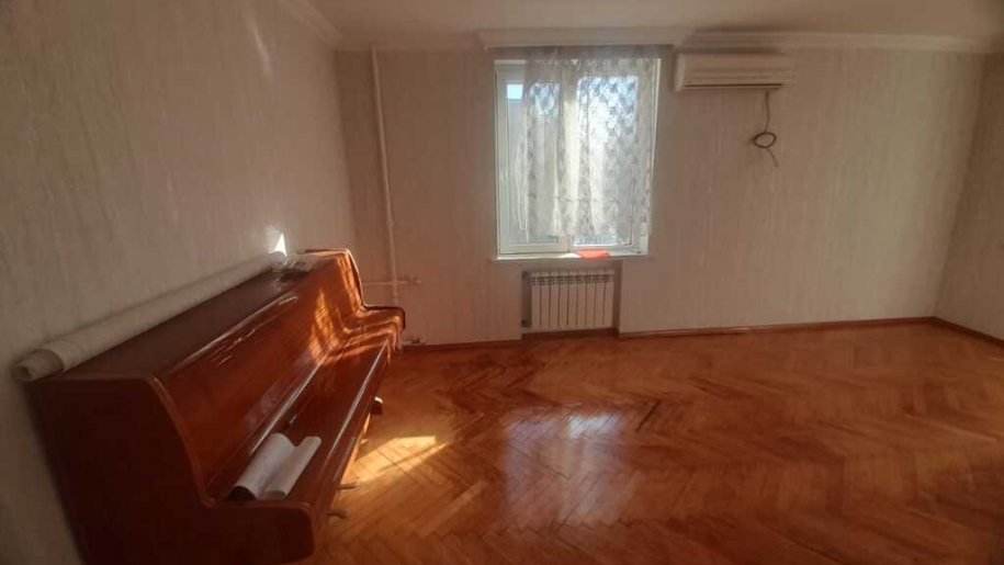 Kirayə verilir 1 otaqlı köhnə tikili, 30 m², Nizami m.-1