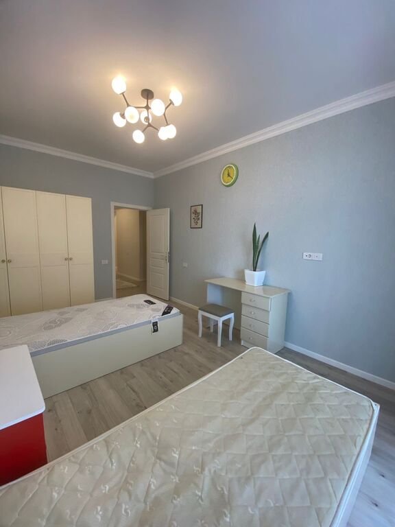 Kirayə verilir 3 otaqlı yeni tikili, 145 m², 8 noyabr-16
