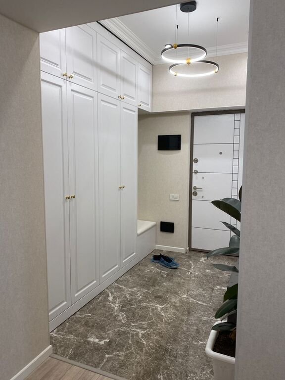 Kirayə verilir 3 otaqlı yeni tikili, 145 m², 8 noyabr-22