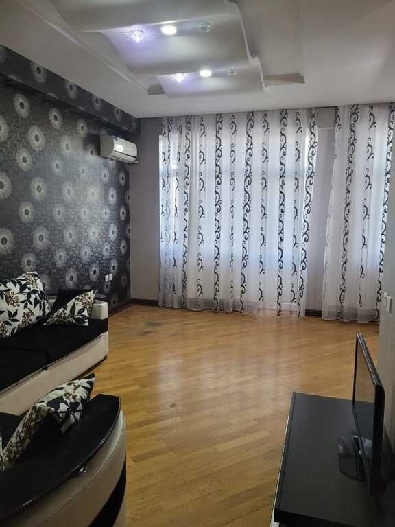 Kirayə verilir 2 otaqlı yeni tikili, 90 m², Həzi Aslanov m.-21