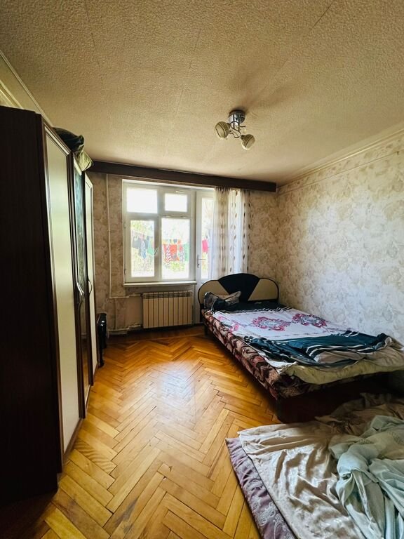 Satılır 2 otaqlı köhnə tikili, 45 m², Qara Qarayev m.-7