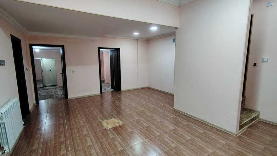 Satılır 3 otaqlı köhnə tikili, 75 m², Elmlər Akademiyası m.-7