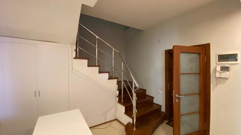 Satılır 6 otaqlı yeni tikili, 250 m², Xətai m.-8
