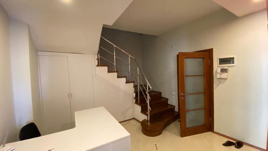 Satılır 6 otaqlı yeni tikili, 250 m², Xətai m.-28