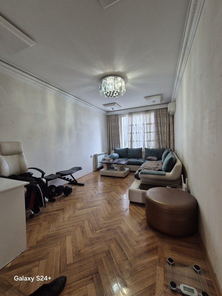Satılır 3 otaqlı köhnə tikili, 60 m², 20 Yanvar m.-1