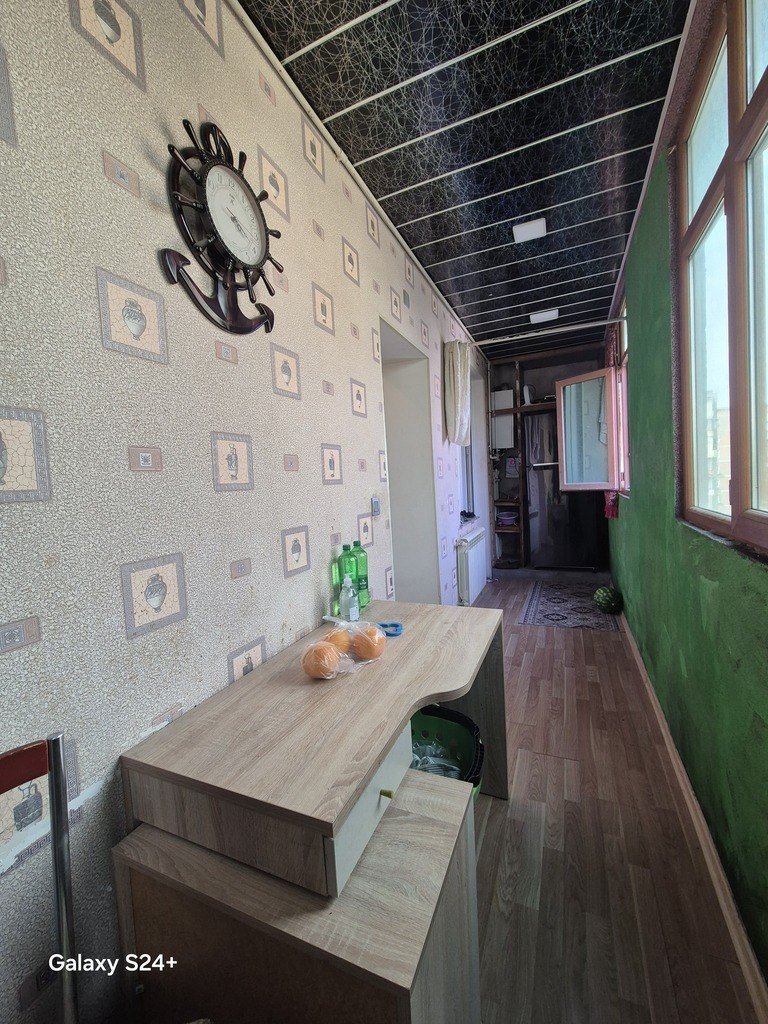 Satılır 3 otaqlı köhnə tikili, 60 m², 20 Yanvar m.-5