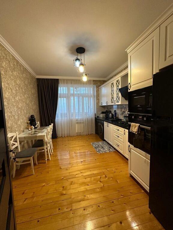 Kirayə verilir 3 otaqlı yeni tikili, 105 m², Suraxanı-7