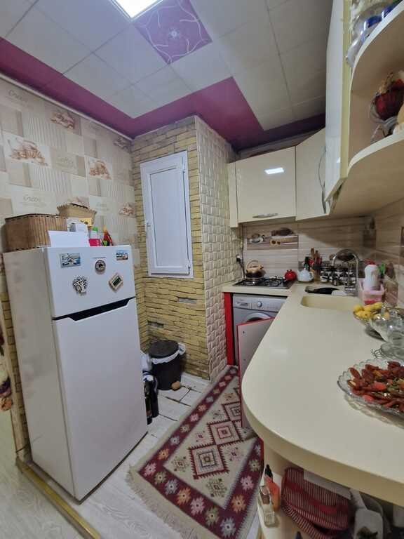 Satılır 2 otaqlı köhnə tikili, 56 m², Həzi Aslanov m.-6
