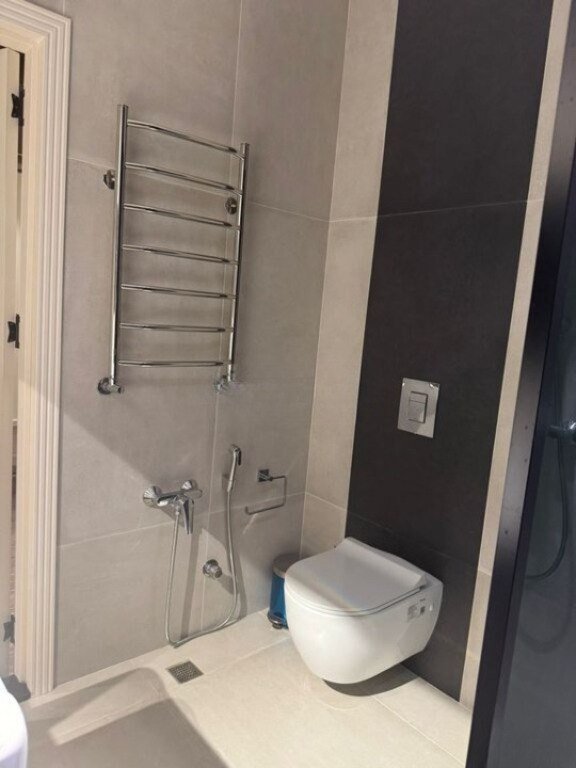 Kirayə verilir 2 otaqlı yeni tikili, 80 m², Qara Qarayev m.-10
