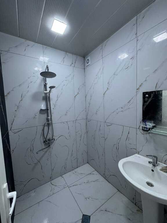 Kirayə verilir 2 otaqlı köhnə tikili, 50 m², Memar Əcəmi m.-7