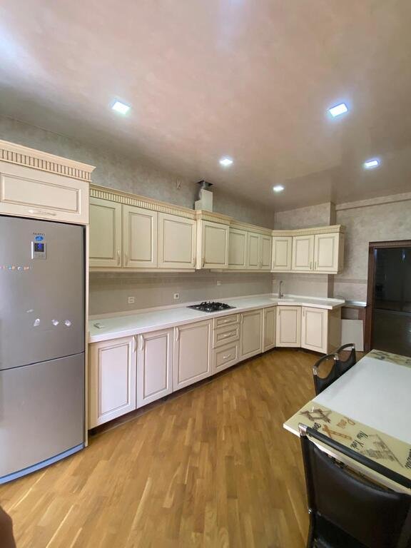 Kirayə verilir 3 otaqlı yeni tikili, 170 m², Nizami m.-3