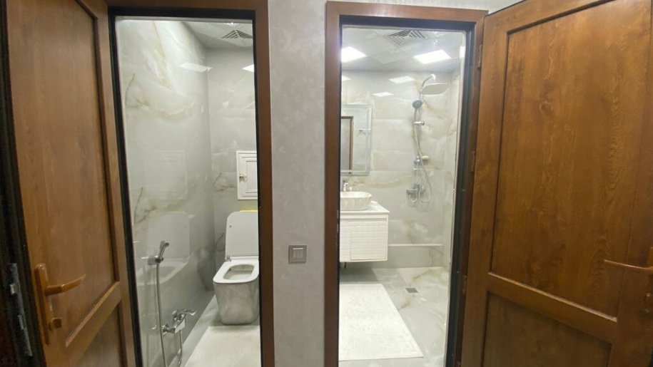Satılır 4 otaqlı köhnə tikili, 110 m², Xalqlar dostluğu m.-15