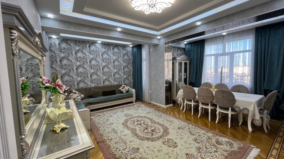 Satılır 4 otaqlı yeni tikili, 142 m², Xalqlar dostluğu m.-1
