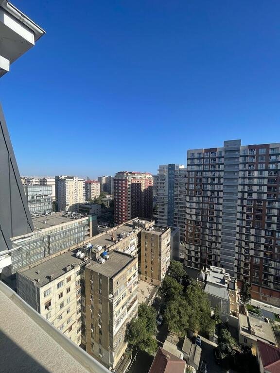 Satılır 4 otaqlı yeni tikili, 259 m², Nəsimi-5