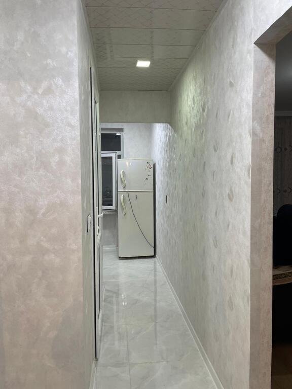 Kirayə verilir 3 otaqlı köhnə tikili, 80 m², Qara Qarayev m.-1