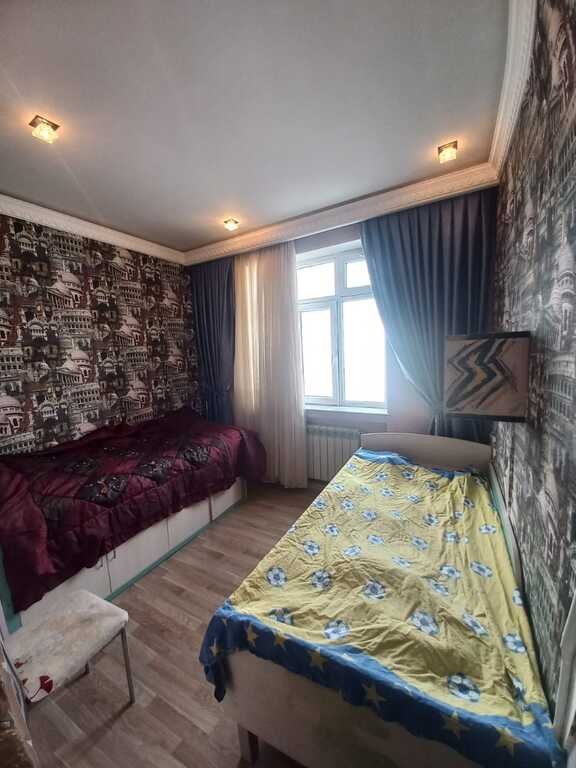 Satılır 2 otaqlı köhnə tikili, 65 m², İnşaatçılar m.-1