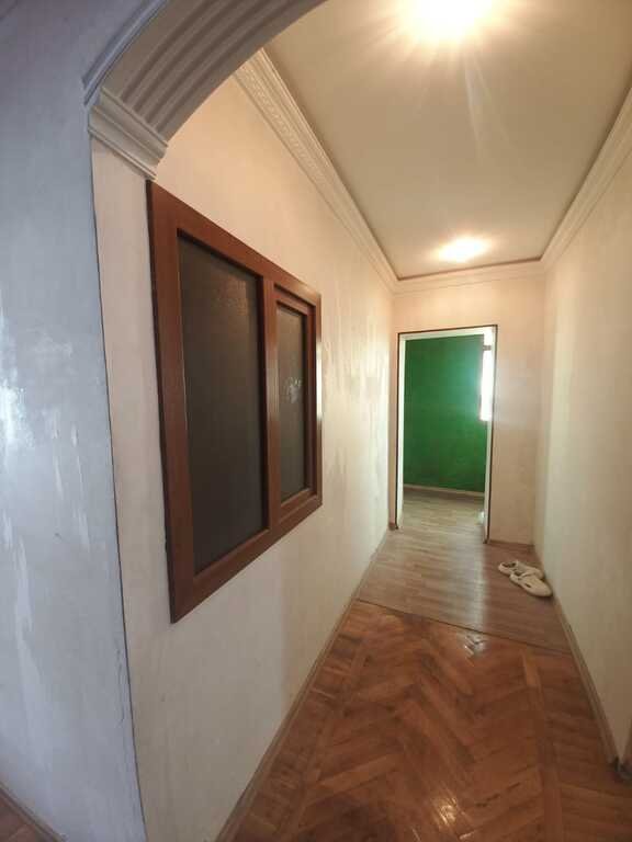 Satılır 2 otaqlı köhnə tikili, 65 m², İnşaatçılar m.-10