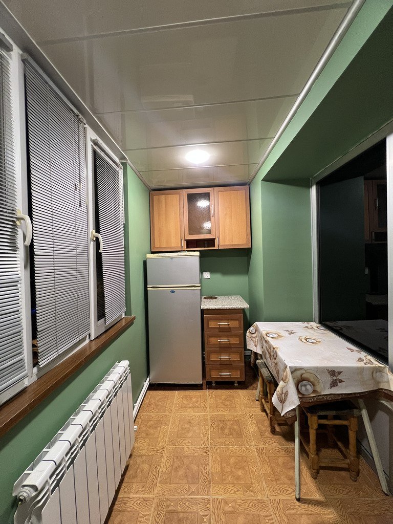 Kirayə verilir 2 otaqlı köhnə tikili, 35 m², Qara Qarayev m.-6