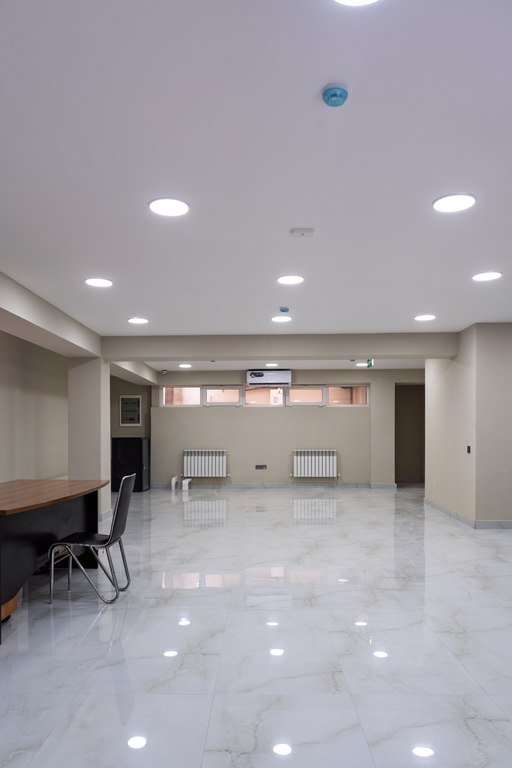 280 kv.m. obyekt icarəyə verilir, Sahil m.-19