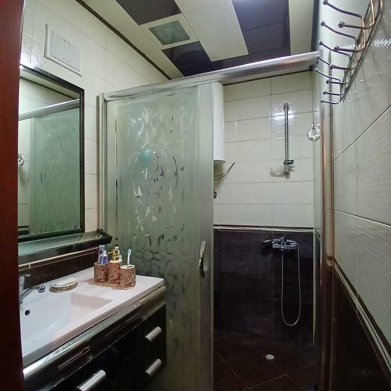 Satılır 3 otaqlı köhnə tikili, 80 m², Memar Əcəmi m.-5