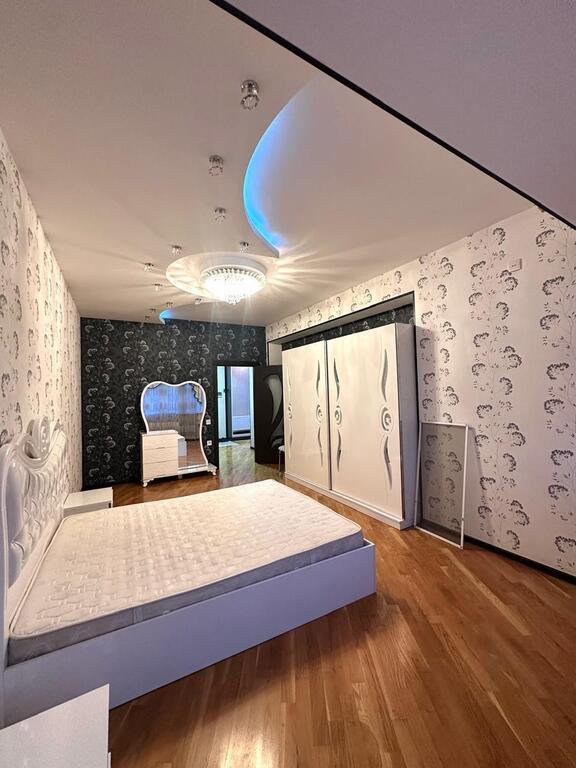 Satılır 3 otaqlı yeni tikili, 110 m², 20 Yanvar m.-7