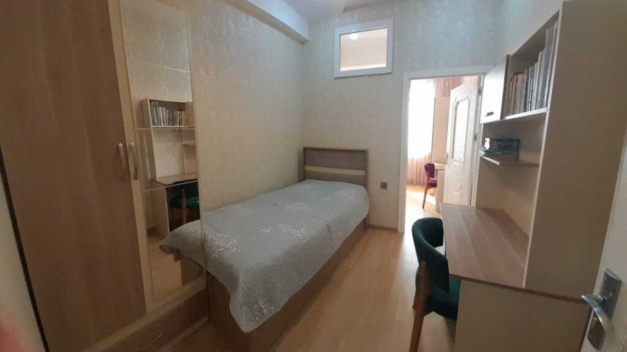 Kirayə verilir 4 otaqlı yeni tikili, 122 m², İnşaatçılar m.-15