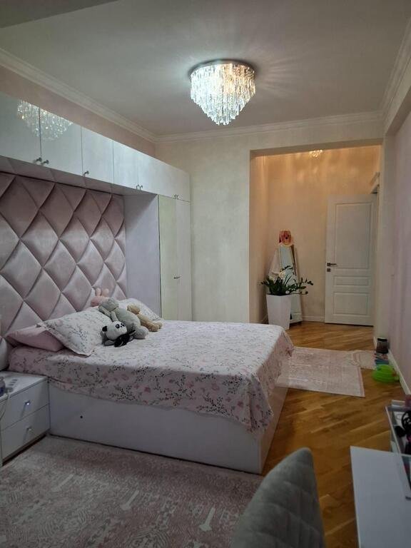Satılır 3 otaqlı yeni tikili, 140 m², Memar Əcəmi m.-6