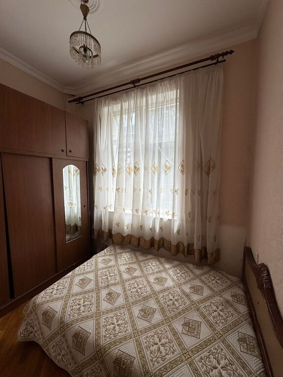 Satılır 2 otaqlı köhnə tikili, 40 m², Nizami m.-5