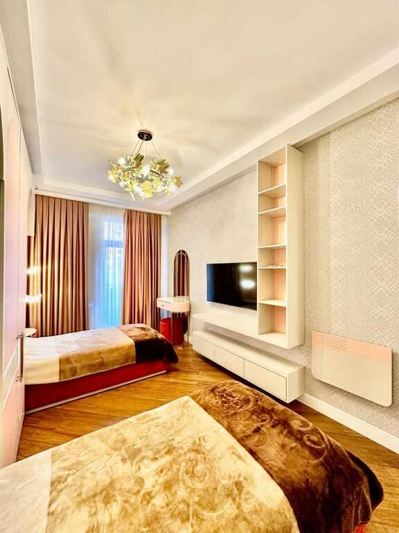 Satılır 4 otaqlı yeni tikili, 170 m², Nəsimi-5