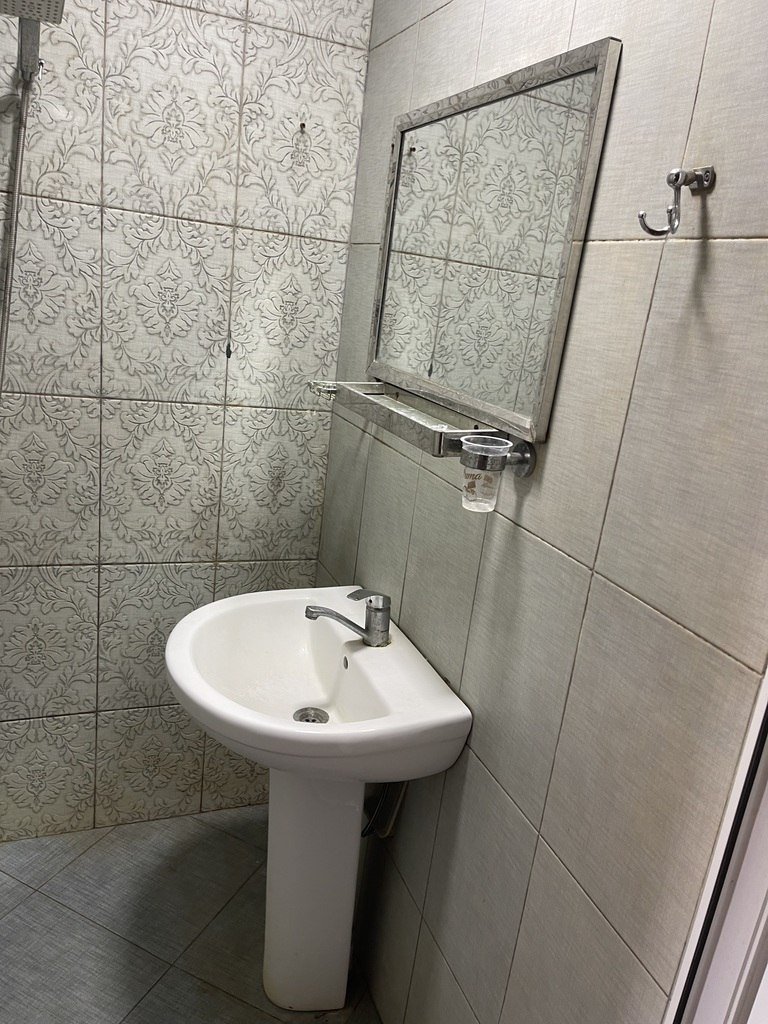 Satılır 2 otaqlı köhnə tikili, 55 m², Əmircan-12