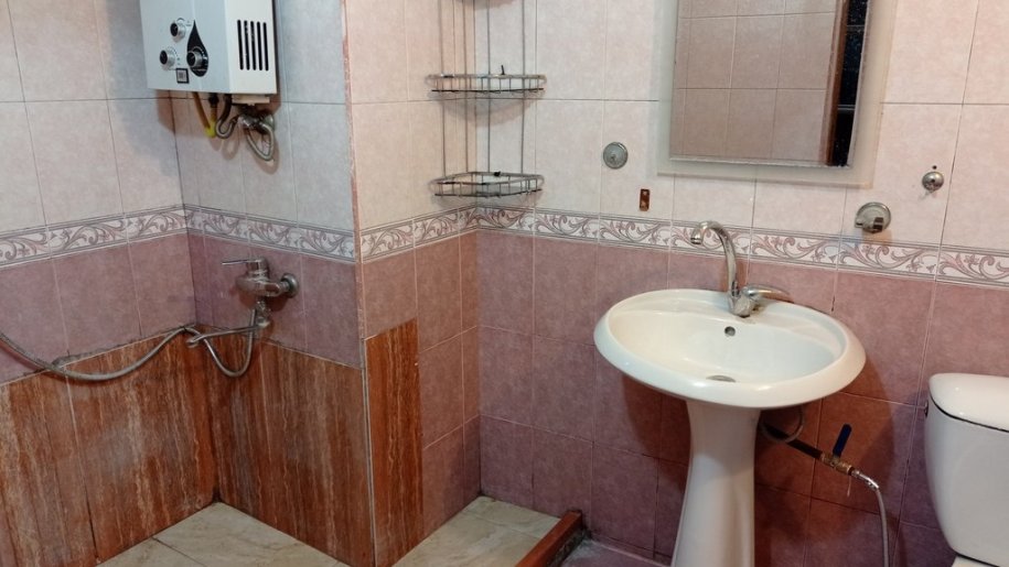 Kirayə verilir 2 otaqlı köhnə tikili, 65 m², Xətai m.-10