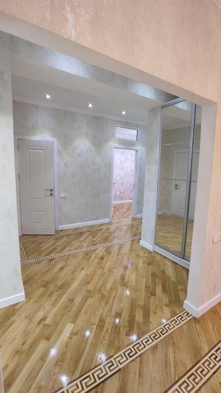 Satılır 3 otaqlı yeni tikili, 81 m², Xalqlar dostluğu m.-9