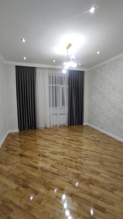Satılır 3 otaqlı yeni tikili, 81 m², Xalqlar dostluğu m.-10