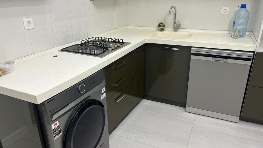 Satılır 3 otaqlı yeni tikili, 81 m², Xalqlar dostluğu m.-18