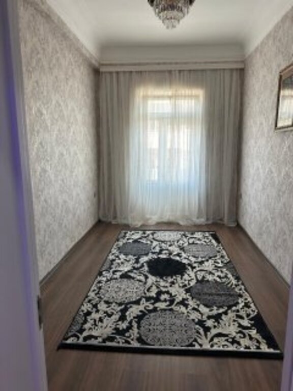 Satılır 3 otaqlı köhnə tikili, 75 m², Nəriman Nərimanov m.-2