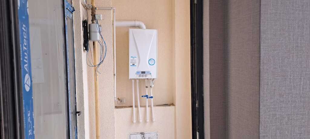 Satılır 4 otaqlı yeni tikili, 122 m², Memar Əcəmi m.-13