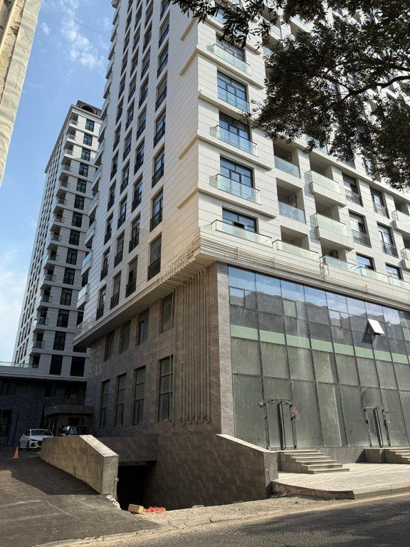 156 m<sup>2</sup> obyekt satılır, Nərimanov-4