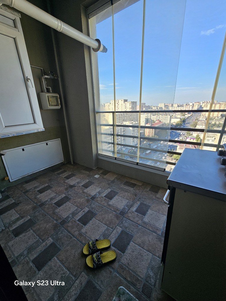Satılır 3 otaqlı yeni tikili, 140 m², İnşaatçılar m.-21