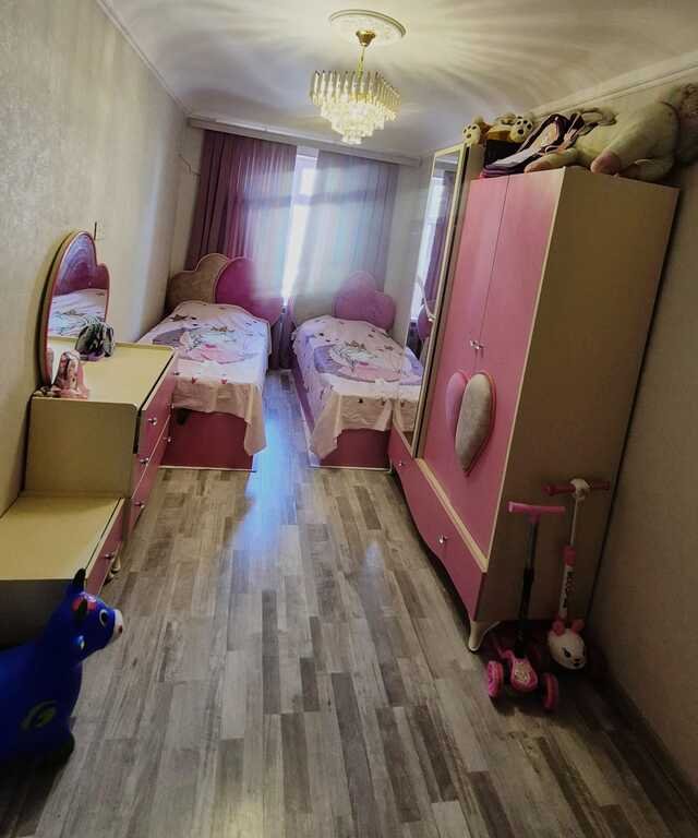Satılır 3 otaqlı köhnə tikili, 70 m², Neftçilər m.-6