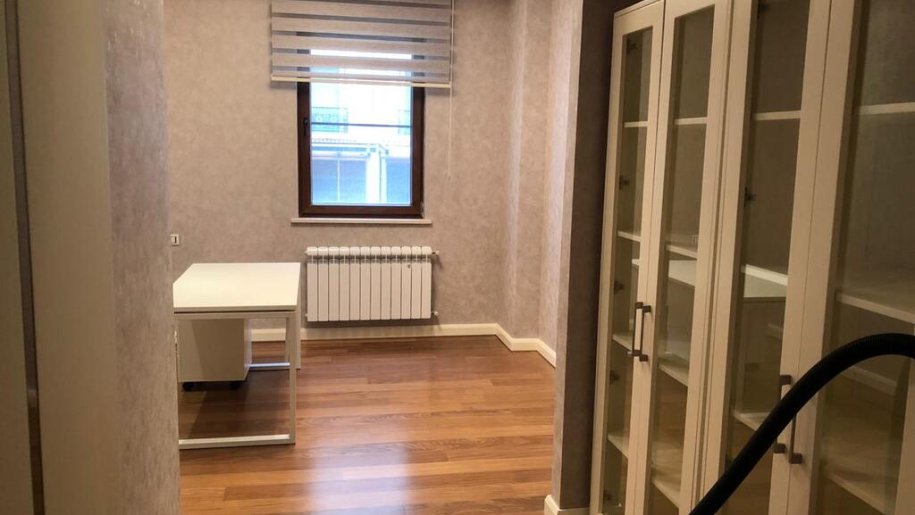 Kirayə verilir 5 otaqlı yeni tikili, 300 m², Nərimanov-19