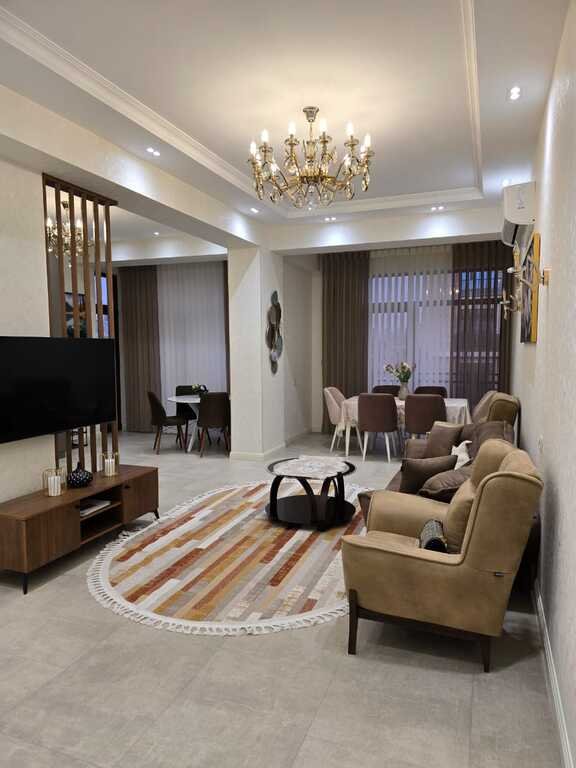 Kirayə verilir 2 otaqlı yeni tikili, 80 m², Nizami m.-1