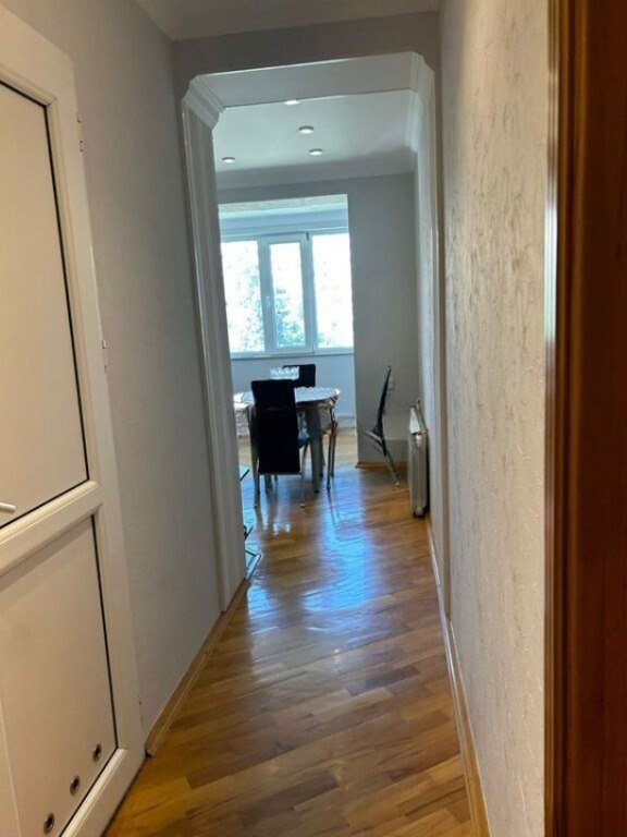 Satılır 3 otaqlı köhnə tikili, 85 m², Azadlıq Prospekti m.-12