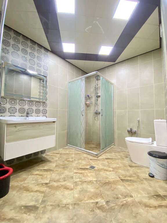 Kirayə verilir 2 otaqlı yeni tikili, 100 m², İnşaatçılar m.-18