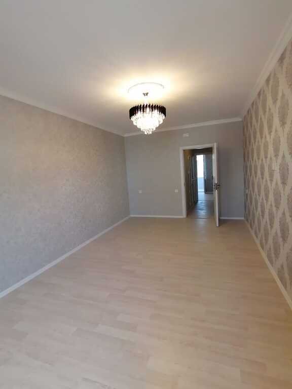 Satılır 3 otaqlı köhnə tikili, 70 m², Bakıxanov (Razin)-1