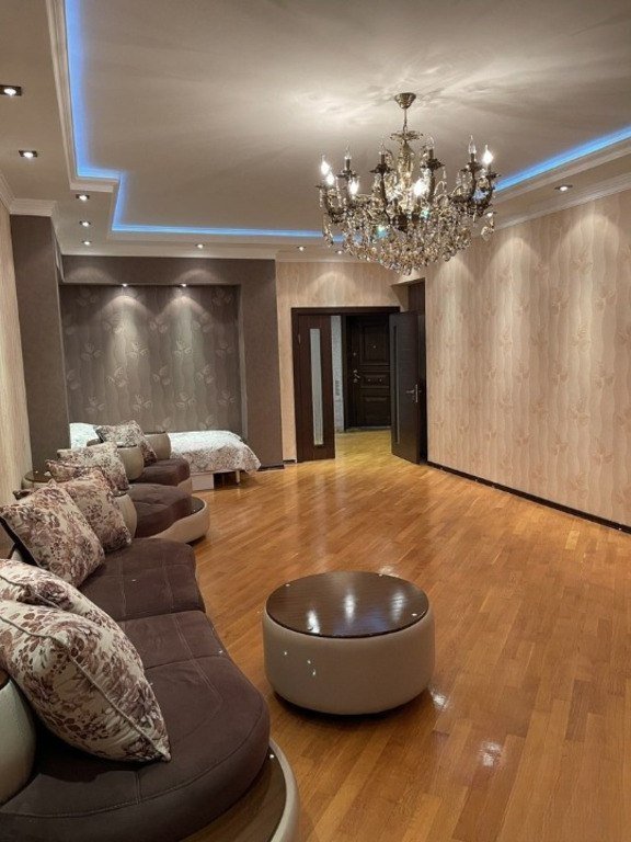 Satılır 3 otaqlı yeni tikili, 156 m², Xətai m.-1