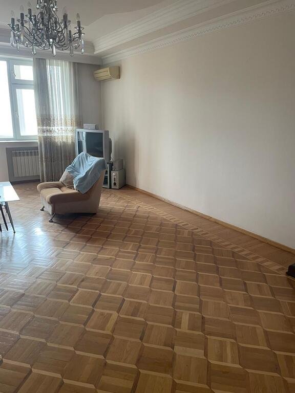Kirayə verilir 3 otaqlı yeni tikili, 150 m², Nizami m.-5