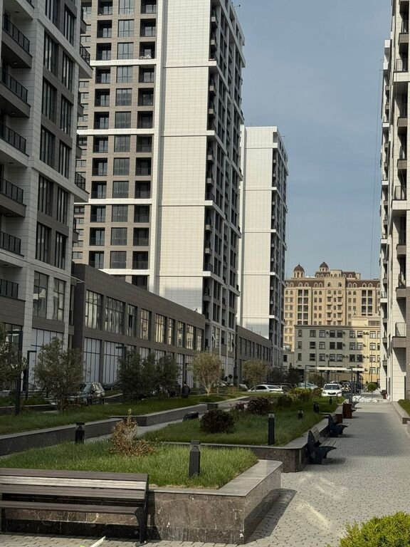 Kirayə verilir 3 otaqlı yeni tikili, 137 m², Koroğlu m.-1